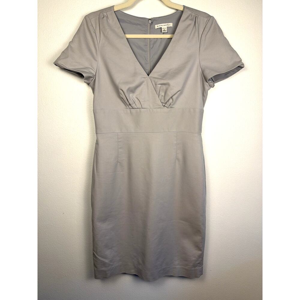 Banana Republic Cotton Modal Blend Gray V-Neck Sheath Work Dress | Size 8